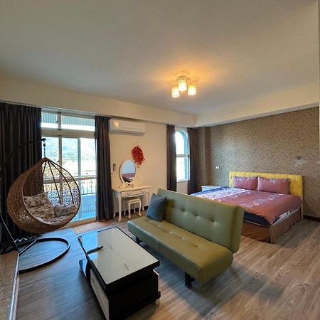 Holiday Homestay Chishang Esterno foto
